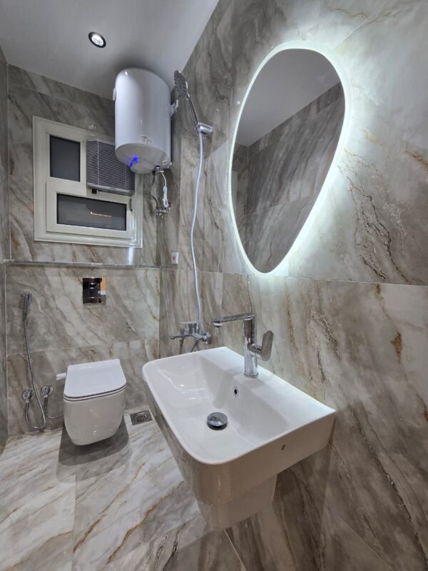 عباس العقاد الرئيسي6