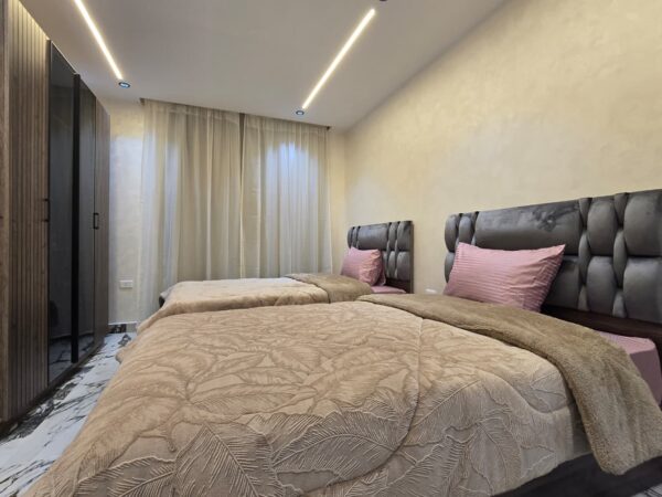 عباس العقاد الرئيسي6