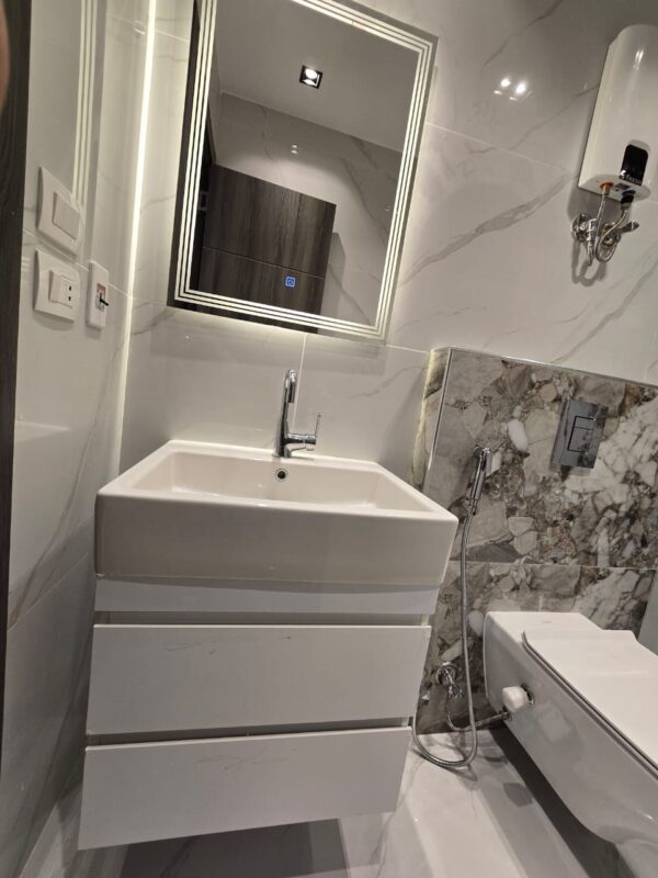 شقه مفروشه للايجار بشارع عبد العزيز طلعت حرب