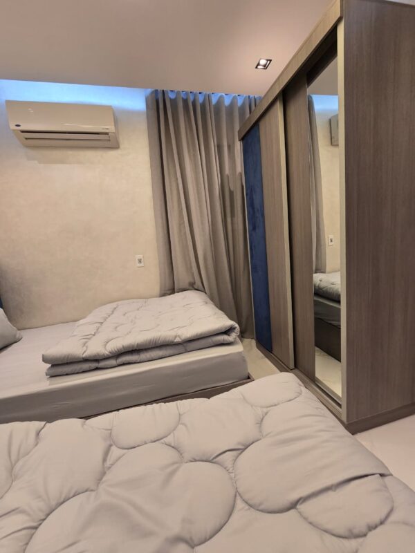 شقه مفروشه للايجار بشارع عبد العزيز طلعت حرب