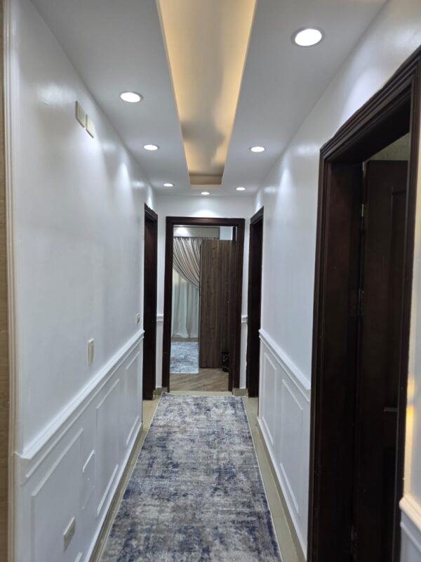 شقه مفروشه فندقيه بشارع عبد الحكيم الرفاعي