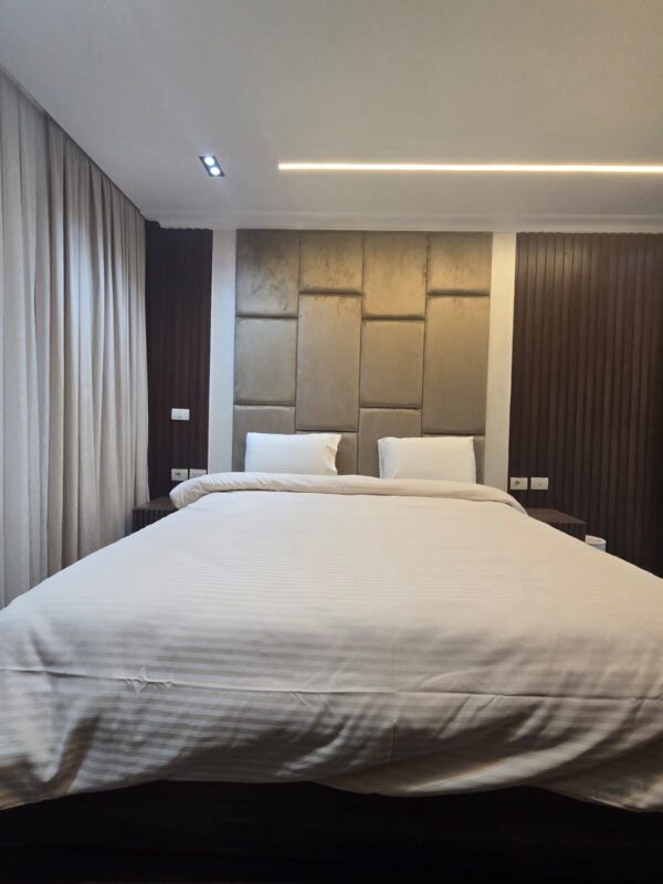 استديو دلتا ستارز رقم 7