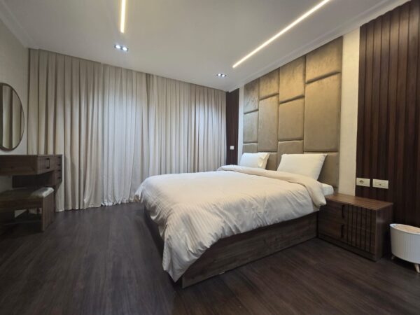 استديو دلتا ستارز رقم 7